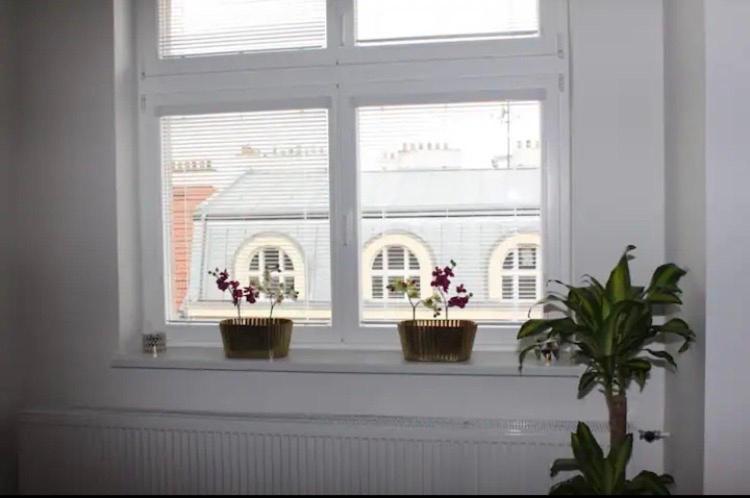 Lenka'S Cozy Red Studio + Lenka'S Cozy Gold Apartment Prague Extérieur photo